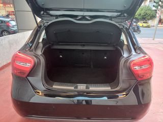 Mercedes-Benz A 180 2017-thumb-3
