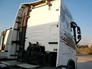 Volvo 2016 FH-4 RETARTER-thumb-4