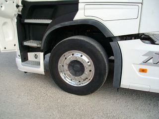 Volvo 2016 FH-4 RETARTER-thumb-7