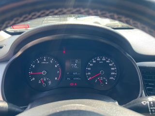 Kia Stonic 2020 1.0L Vision, Clima  Θερμαινόμενα καθίσματα-thumb-40