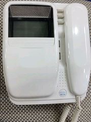 Πωλείται θυροτηλεοραση Bitron MV80