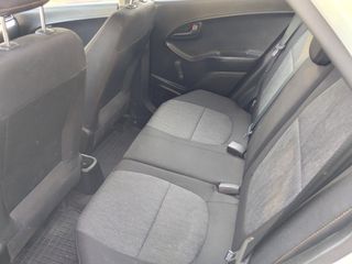 Kia Picanto 2017 1000cc-thumb-8