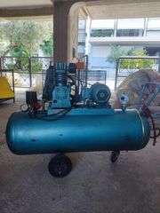 Αεροσυμπιεστής τριφασικός 150 ltr