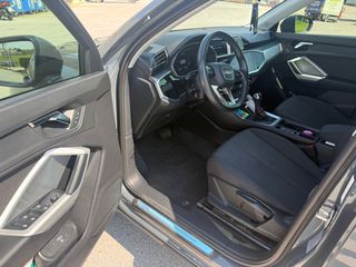 Audi Q3 2022 S TRONIC Auto-thumb-5