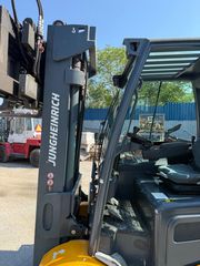 Jungheinrich 2013 550s