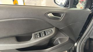 Renault Clio 2023 Equilibre / 6 Χρόνια Δωρεάν Service-thumb-42