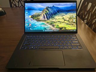 Dell Latitude 7420 14" IPS FHD (i5-1135G7/8GB/256 NVME/W11 IoT LTSC) (US Keyboard)