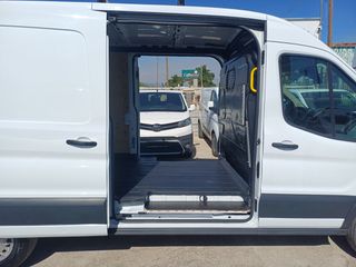 Ford Transit 2015 L3H2-thumb-16