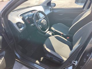 Toyota Aygo 2020-thumb-6