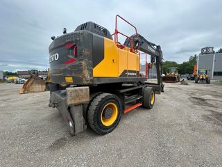 Εκσκαφέας Με Λάστιχα Volvo 2021 EW160E-thumb-1