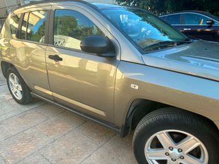 Jeep Compass 2008-thumb-14