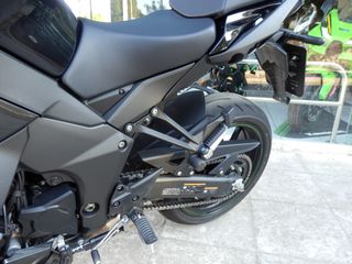 Kawasaki Ninja 1100SX 2025-thumb-7