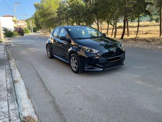 Toyota Yaris 2022 1.5  COMFORT ΕΥΚΑΙΡΙΑ !!-thumb-1
