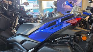 Yamaha XMAX 300 2026 XMAX300 NEW EURO 5PLUS-thumb-9
