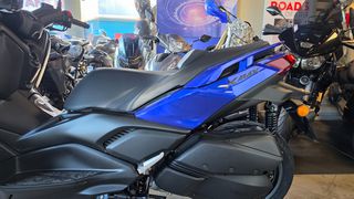 Yamaha XMAX 300 2026 XMAX300 NEW EURO 5PLUS-thumb-12