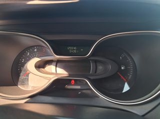 Renault Captur 2018 AUTOMATIC-thumb-16