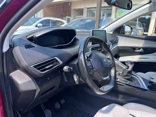 Peugeot 3008 2018-thumb-26
