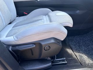 Peugeot 3008 2018-thumb-30