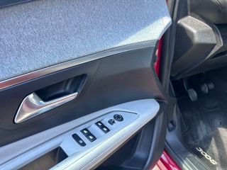 Peugeot 3008 2018-thumb-32