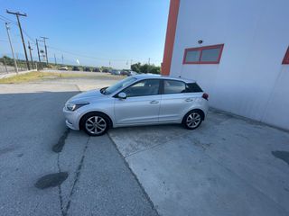 Hyundai i 20 2016-thumb-4