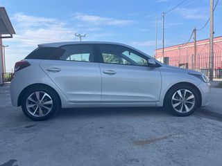 Hyundai i 20 2016-thumb-5