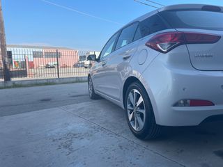 Hyundai i 20 2016-thumb-8