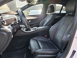 Mercedes-Benz E 300 2020 PLUG-IN HYBRID AMG PANORAMA-thumb-9