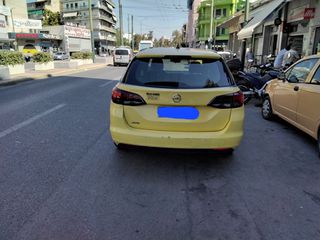 Opel Astra 2019-thumb-3