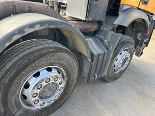 Κάδοι Mercedes-Benz 2015 AROX 32.42 8x4 Euro 6-thumb-19