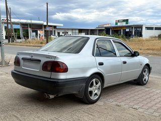 Toyota Corolla 1999-thumb-7