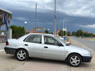 Toyota Corolla 1999-thumb-5