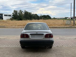Toyota Corolla 1999-thumb-8