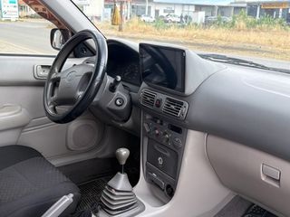 Toyota Corolla 1999-thumb-39