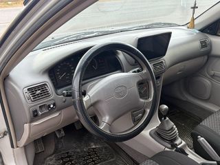 Toyota Corolla 1999-thumb-18