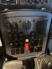 Unimog Unimog 2010 Με μόνο 9.000 ώρες-thumb-4