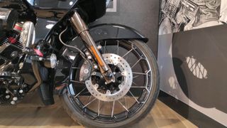 Harley Davidson CVO Road Glide 2023 Απόκτησε τη δική σου Harley-Davidson CVO από 576€-thumb-29
