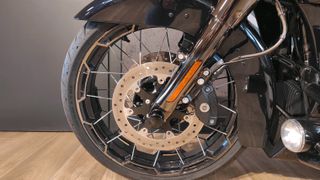 Harley Davidson CVO Road Glide 2023 Απόκτησε τη δική σου Harley-Davidson CVO από 576€-thumb-26