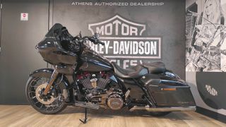 Harley Davidson CVO Road Glide 2023 Απόκτησε τη δική σου Harley-Davidson CVO από 576€-thumb-18