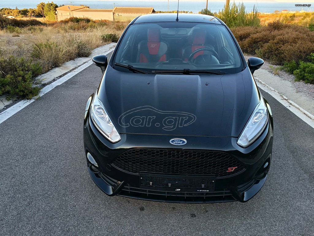 Ford Fiesta 2015 ST