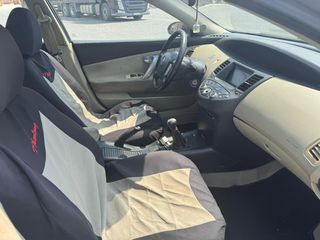 Nissan Primera 2005-thumb-11