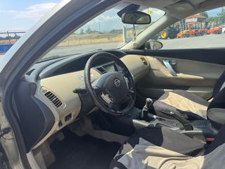 Nissan Primera 2005-thumb-12