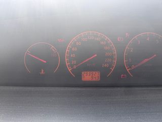 Nissan Primera 2005-thumb-16