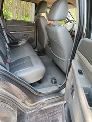 Jeep Grand Cherokee 2005 5.7L-thumb-11