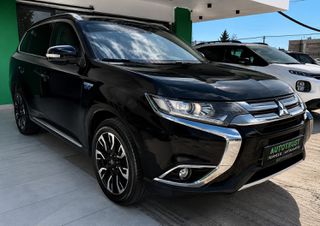 Mitsubishi Outlander 2017 PLUG IN HYBRID/4X4/KEYLESS/360CAMERA/ΕΓΓΥΗΣΗ-thumb-3