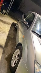 Ford Focus 2004-thumb-1