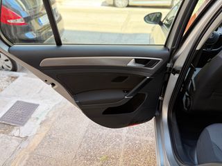 Volkswagen Golf 2017 TDI 116PS Active 1.6-thumb-13