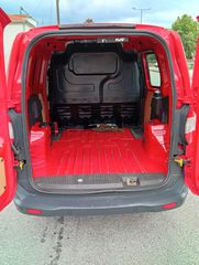 Ford Transit Courier 2016-thumb-4