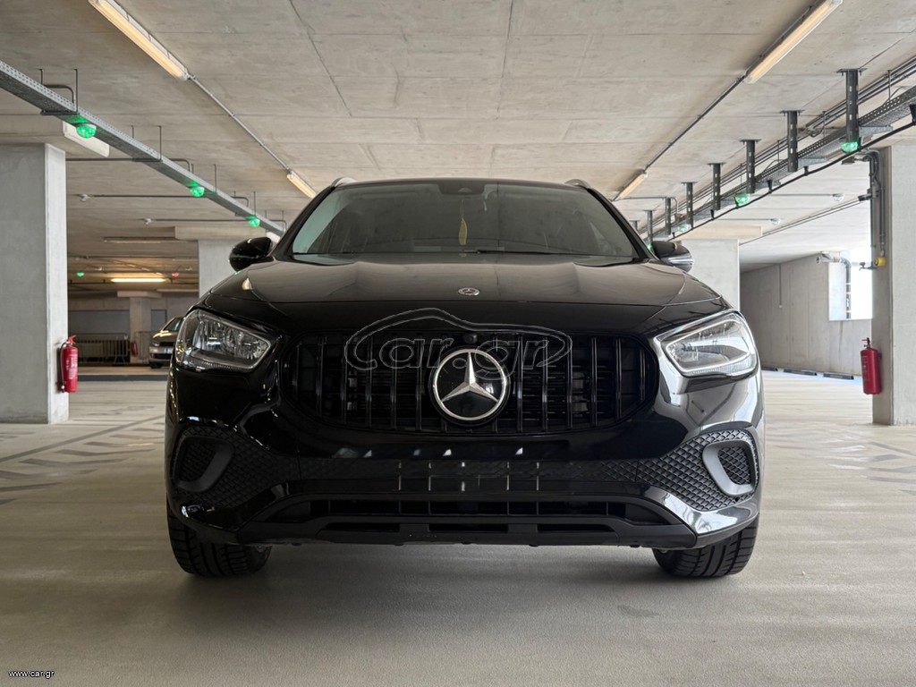 Mercedes-Benz GLA 180 2023
