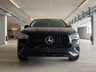 Mercedes-Benz GLA 180 2023