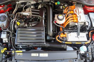 Seat Leon 2021 1.4cc Plug-in Hybrid 204hp DSG FR Plus (Panorama)-thumb-46